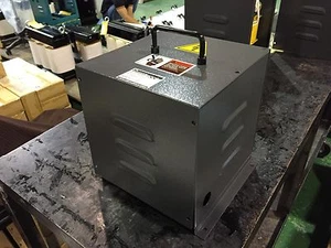 F33000-192 Isolation Transformer 3PH 3kVA 60Hz Input:230V Output:400/440/460V - Picture 1 of 2