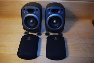 Pair of Logitech THX Z-680 Satellite Speakers - Image 1 of 4