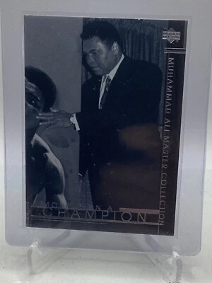 2000 Upper Deck Master Collection #30 Muhammad Ali  /250 - Image 1 of 2