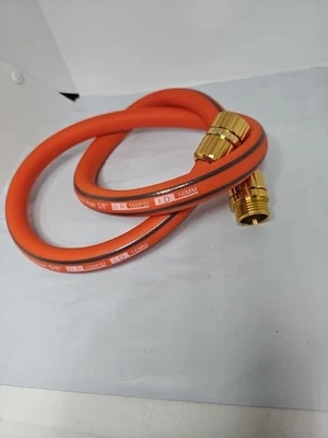DRICOSH Garden Hose Hybrid 5/8" x 4ft Lightweight Flexible W.P 150PSI- I.D.16MM - Image 1 of 4