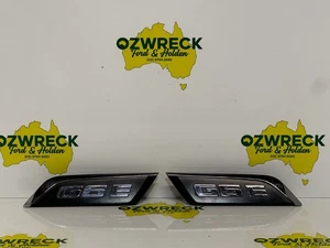 Insignias protectoras cromadas originales Ford FG G6E Falcon izquierda y derecha - Imagen 1 de 6