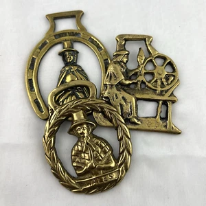 Brass Horse Medallion Lot of 3 Vintage Jenny Jones Witch Spinning Wheel Harness - Picture 1 of 4