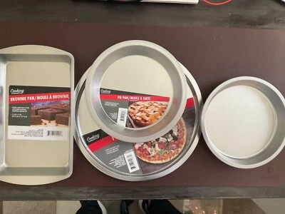 Cooking Concepts Bakeware - Lot of 4 Brownie, Pie, Cake & Pizza Pans - Image 1 of 4