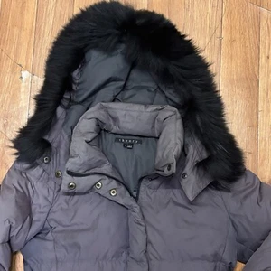 Theory Down Filled Puffer Jacket Womens Small Fur Lined Hood Full Zip 75% Down - Picture 1 of 10