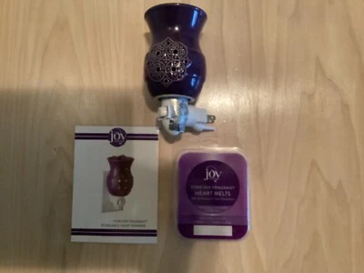 全新 Joy Mangano 电动 Forever Fragrant 心形加热器 带 5 个香味蜡立方体 — 第 1/3 张图片
