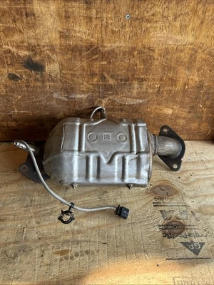 2022-2024 Ram ProMaster 1500 2500 3500 Catalytic Converter Mopar OEM 68508658AA - Image 1 of 4