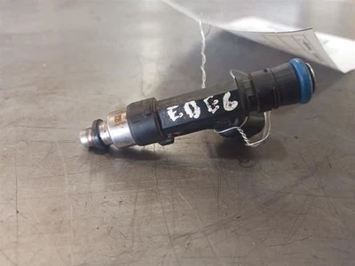 Fuel Injector from 2014 Ford F150 5.0L 9047359 - Image 1 of 4