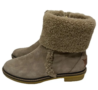 Fendi 折叠剪羊毛踝靴灰褐色麂皮绒 37.5 码平底短靴 — 第 1/4 张图片