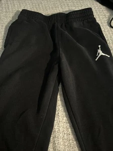 Boy's Jordan logo Sweatpants warmup black cotton size M - Picture 1 of 6