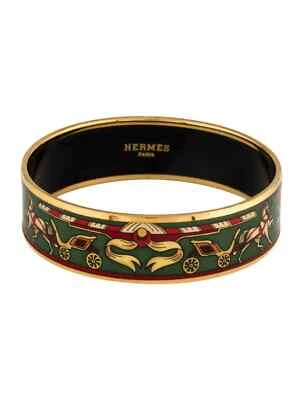 Auténtico Brazalete Ancho Esmaltado Hermès Paris - Caballo y Carruaje - Verde, Rojo, Dorado Foto 1 de 4