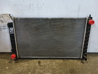 Radiador Nissan Altima 2018 2,5 L AT 12431791 Foto 1 de 4