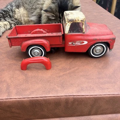 Tru Scale Pickup Truck Right Rear Fender - Image 1 of 4