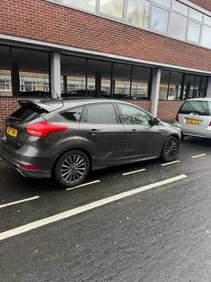 2018 Ford Focus 1.0 EcoBoost 125 ST-Line 5dr HATCHBACK PETROL Automatic - Image 1 of 4