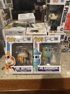 Funko Pop Soul Set Of 2 Joe Gardner ( Soul World ) And Mr Kittens - Picture 1 of 9
