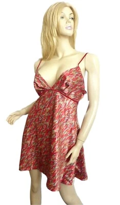 NUEVO CON ETIQUETAS $59 Camisón Oscar de la Renta Chemise PLUS 1X Rojo Multi Abstracto Mosaico Foto 1 de 4