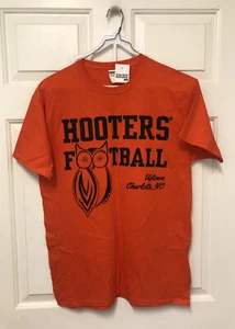 NWT Hooters Football T-Shirt Charlotte NC Restaurant Owl Orange Mens Sz Medium - Picture 1 of 6