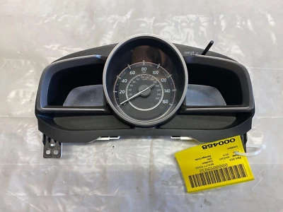Cuadro instrumental velocímetro MAZDA 3 2014-2016 2,0 L MPH con tacómetro usado Foto 1 de 4