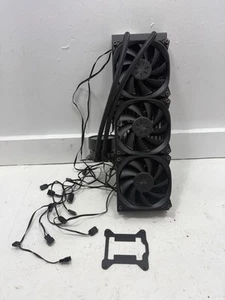 Cooler Master MasterLiquid Lite 240mm ARGB CPU Liquid Cooler - Intel LGA1200 - Afbeelding 1 van 5