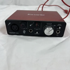Focusrite Scarlett Solo 2nd gen USB Audio Interface FFFA001149-03 - Picture 1 of 8