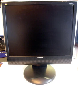 Rare moniteur 5:4 plat ViewSonic VG930M 19" VGA/DVi LCD professional monitor - Photo 1/3