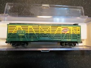 N - LIFE-LIKE 7758 - 40' Livestock Car, Chicago North Western CNW NIB - Picture 1 of 2