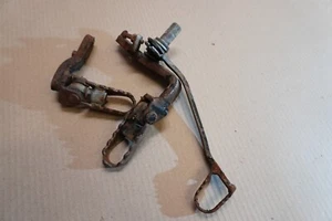 Honda XLS 250 XLS250 1978-1980 modelo juego de reposapiés conductor clavijas pedal freno - Imagen 1 de 8