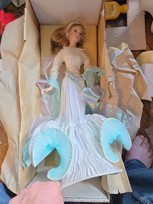 Muñeca de porcelana Arianna Princesa del Mar Franklin Como Nueva Recogida local Foto 1 de 4