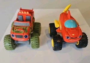 Blaze and The Monster Machines Mattel 2014 RED SHARK & CAMOUFLAGE BLAZE DIE CAST - Bild 1 von 4
