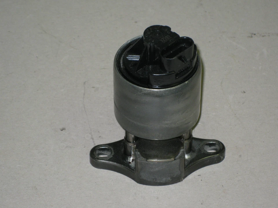 04 05 06 07 08 Suzuki Forenza Reno 2.0L Verona 2.5L EGR Valve Sensor U20SED OEM - Image 1 of 1