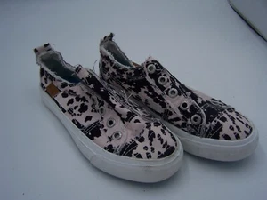 Blowfish Malibu Play Women's slip-on sneaker cow / Dalmatian print size 7 - Picture 1 of 7