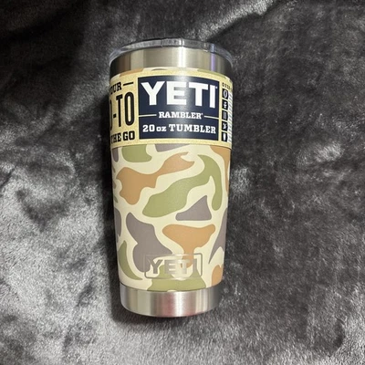 Yeti 20 Oz. Camuflagem bronzeada Rambler com tampa Magalider - Imagem 1 de 3