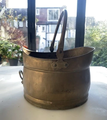 Vintage Large Brass Helmet Coal Scuttle Jardinière Planter - Image 1 of 4