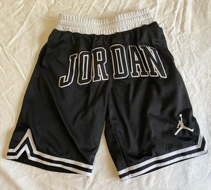 Nike Kids Air Jordan JumpMan Black Mesh Basketball Shorts Sz. Large RN#81917 - Picture 1 of 7