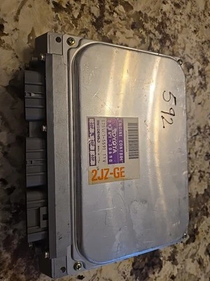 Unidad de módulo de control informático del motor 93 Lexus GS300 3,0 L ECU 89661-30690 Foto 1 de 4