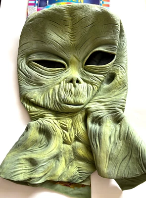 Rubies Green Alien Overhead Latex Mask Halloween Adult Costume Accessory - Image 1 of 2