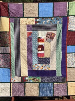 Patchwork Twin Quilt Cabin House Bonnet Note (ink) 69x75” Handmade Reversible VG - Image 1 of 4
