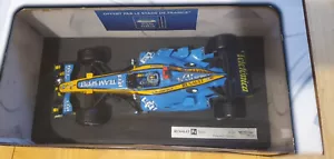 Mattel Hot Wheels scale 1:18 Renault F1 Team R26 Alonso Racing Car / PRISTINE - Picture 1 of 14