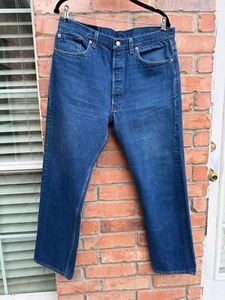 Vintage Levis 501xx Button Fly Blue Denim Made USA 90s Jeans Actual 35x29 1994 - Picture 1 of 9