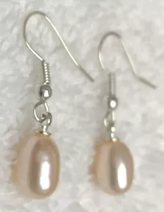 Cultured Pearl French Wire Earrings Light Pink Peach 9 X 7mm Oval - Picture 1 of 5