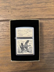 *RARE* 2002 DUCKS GEESE FLYIING SCRIMSHAW ZIPPO LIGHTER *NEW IN BOX* Made in USA - Picture 1 of 5