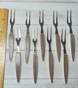 9 Vintage Bronze Plated 4” Appetizer Forks Made In Japan Hors D’oeuvres Desserts - Picture 1 of 8