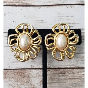Vintage Napier Clip On Earrings - 1.25" Gold Tone Oval with Faux Pearl - Picture 1 of 8
