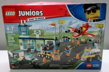 lego juniors 10764 city central airport