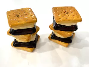 Smores Salt and Pepper Shakers Set Campfire Novelty - Picture 1 of 7