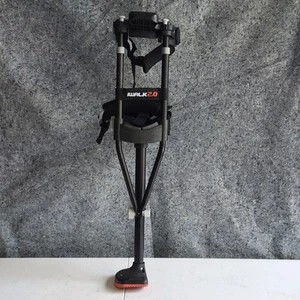iWALK 2.0 Stampella Mani Libere Ginocchiera Senza Dolore con Cinghie - Foto 1 di 17