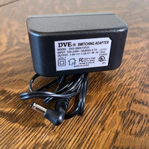 Insignia IS-PD040922 Reproductor de DVD Portátil Adaptador de Conmutación de CA Pieza de Repuesto - Imagen 1 de 3