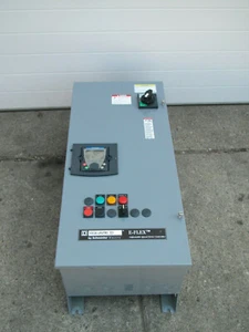 Square D Altivar 8839 EFDGG4VW 7.5HP 460V E-Flex Variable Speed Drive Controller - Picture 1 of 12