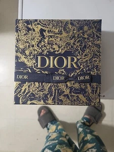 DIOR J'ADORE 2 PIECE GIFT SET FOR WOMEN EAU DE PARFUM SPRAY 50 ML/1.7 FL.OZ. - Picture 1 of 21