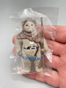 Vintage Star Wars Chief Chirpa Sealed Baggie - Picture 1 of 8