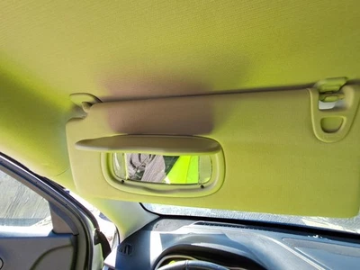 Used Left Sun Visor fits: 2016 Jeep Cherokee illuminated Left Grade A — 第 1/4 张图片